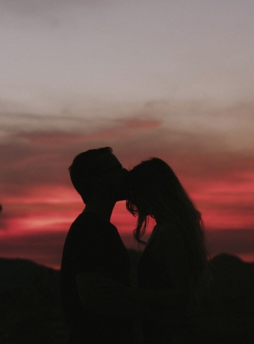 幕后说书人（小一先生）‌高分都市小说排行榜‌_讲述人生故事，探寻心灵的共鸣与价值